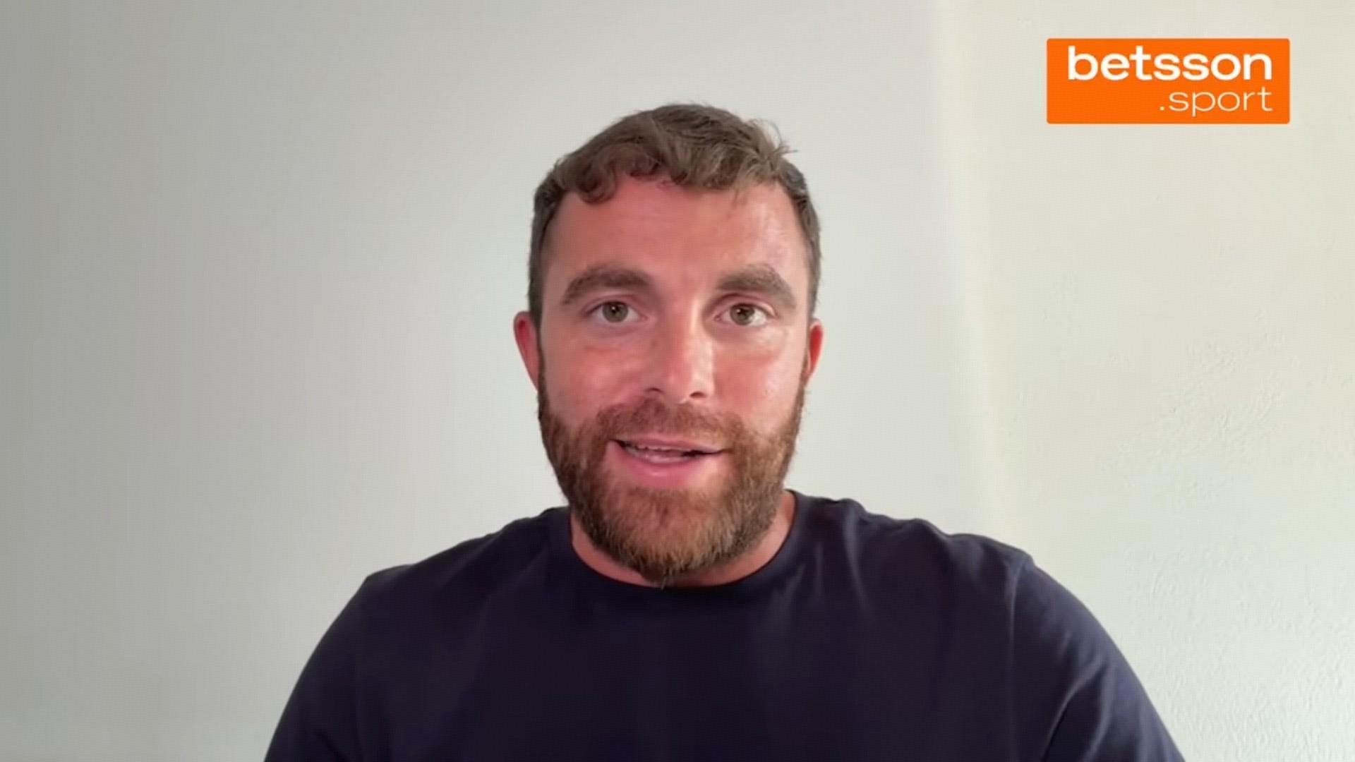 一些联系, 频当中透露