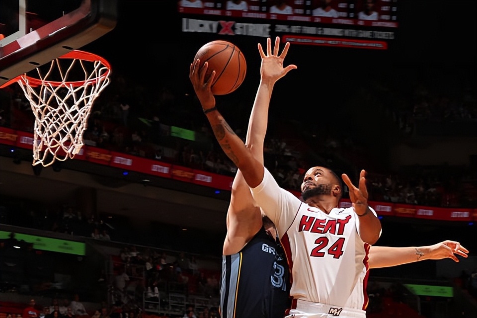 Nbm, Wiggi, 成一致的可 Nbm, Wiggi, 成一致的可